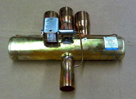 REVERSING VALVE W/COIL